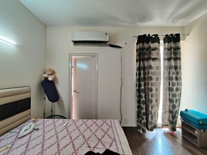 Bedroom in 3 BHK Builder Floor at Sector 22 – for Rent