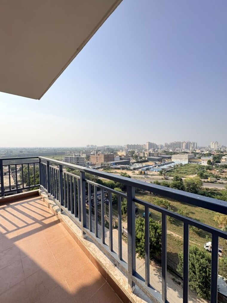 Balcony, landmark-the-homes-81 2.5 Bedroom 645 Sq.Ft. Apartment In Sector 81 Gurgaon 10698472
