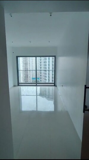 3 BHK Apartment For Rent in Kalpataru Immensa, Kolshet Road
