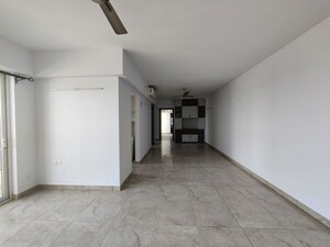 Room in 3 BHK Builder Floor at Sector 22 – for Rent