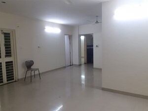 Room in 2 BHK Apartment at Uttam Townscapes, Yerawada – for Rent