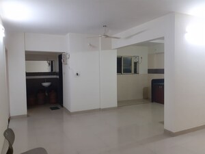 Room in 2 BHK Apartment at Uttam Townscapes, Yerawada – for Rent