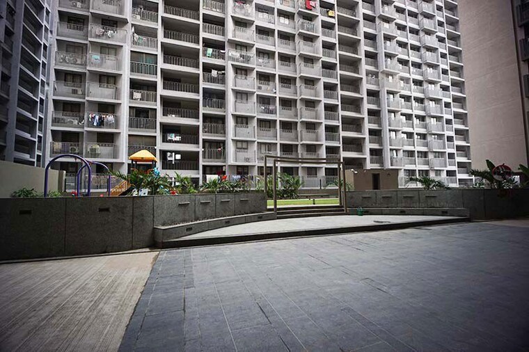Balcony, sukirti-54 3 Bedroom 1761 Sq.Ft. Apartment In Shela Ahmedabad 10698503