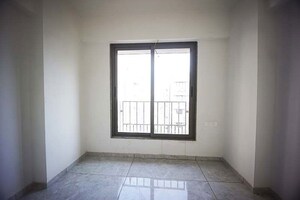 Room in 3 BHK Apartment at Sukirti 54, Shela – for Sale