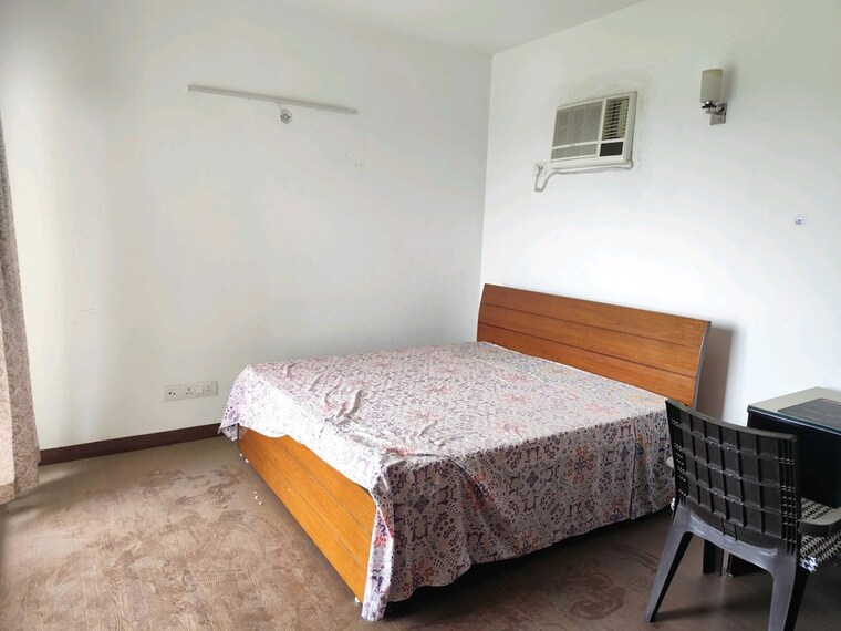 Bedroom, sector 23a 2 Bedroom 1250 Sq.Ft. Builder Floor In Sector 23a Gurgaon 10698505