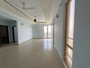 Building Lobby in 3.5 BHK Apartment at Pioneer Park Phase 1, Sector 61 – for Rent