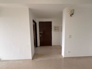 Room in 2 BHK Builder Floor at Sector 22 – for Rent