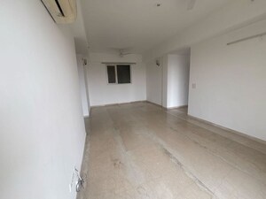Room in 2 BHK Builder Floor at Sector 22 – for Rent