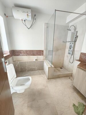 Bathroom in 3.5 BHK Apartment at Parsvnath Exotica, Sector 53 – for Rent