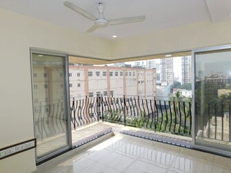 3 BHK 1800 Sq.Ft. Apartment in Rustomjee Ashiana