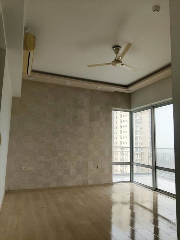 Room, ireo-uptown 3 Bedroom 1815 Sq.Ft. Apartment In Sector 66 Gurgaon 10698547
