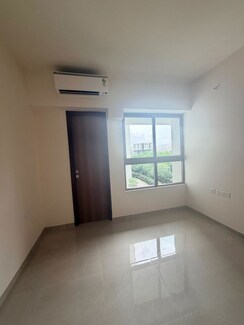 1 BHK Apartment For Sale in Piramal Vaikunth