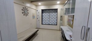 Room in 3 BHK Apartment at Rohan Nilay, Aundh – for Rent