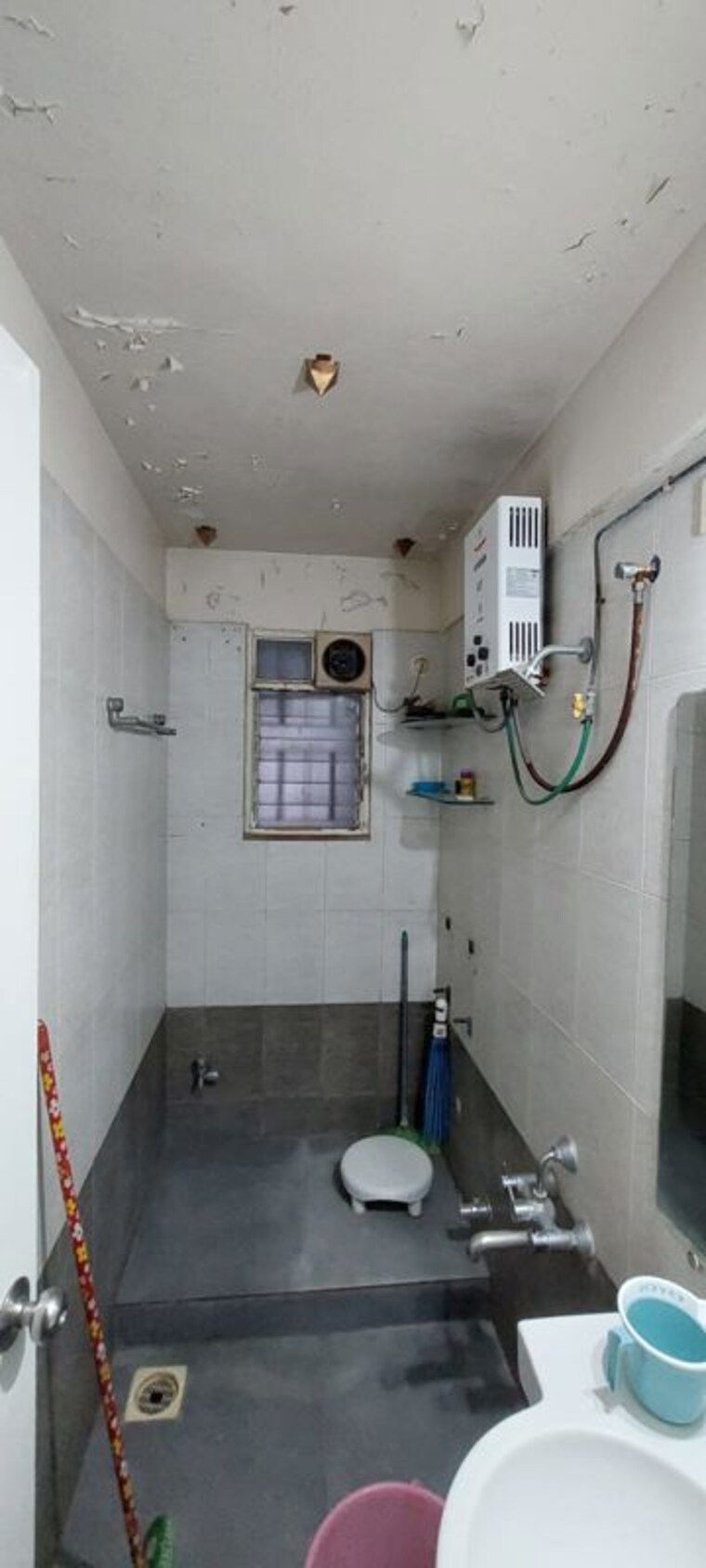 Bathroom, rohan-nilay 3 Bedroom 1550 Sq.Ft. Apartment In Aundh Pune 10698577