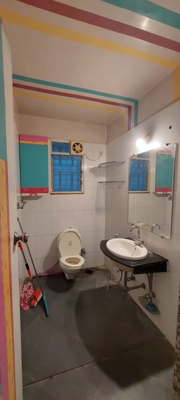 Bathroom, rohan-nilay 3 Bedroom 1550 Sq.Ft. Apartment In Aundh Pune 10698577