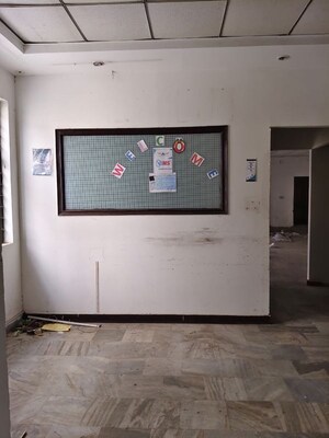 Room in  Warehouse at Sector 63 – for Rent