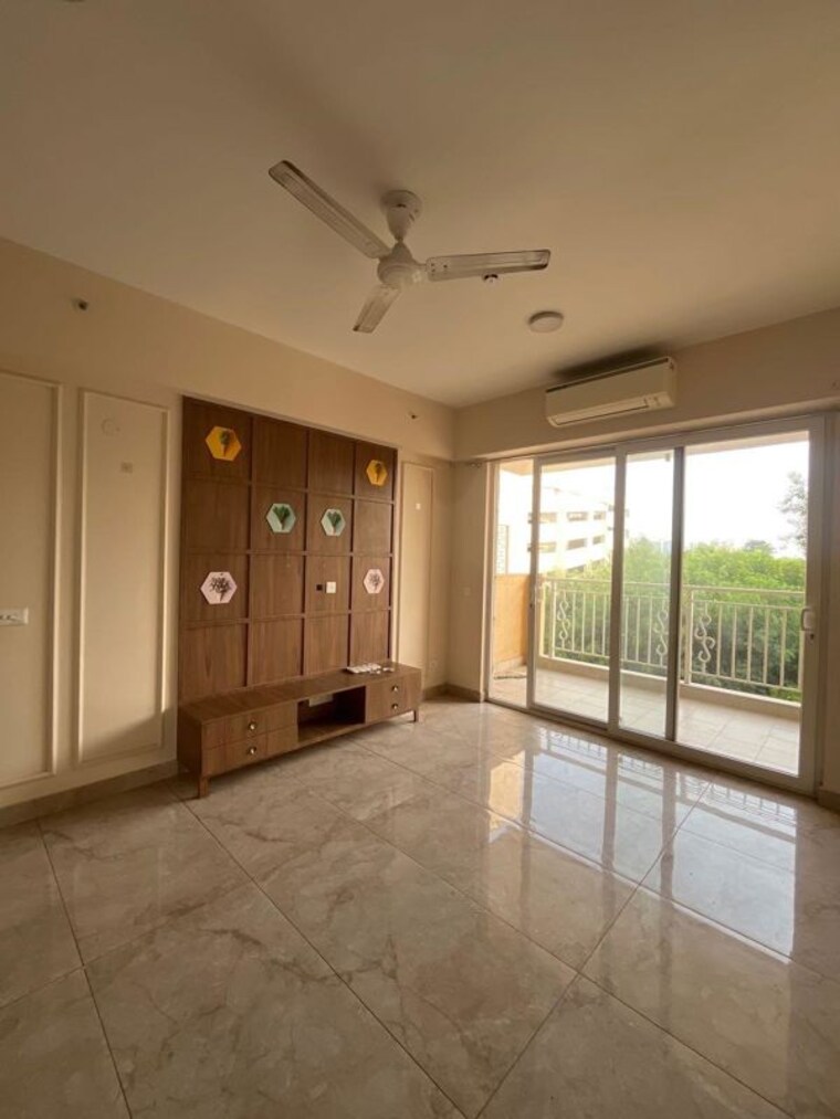 Room, sector 23 3 Bedroom 1600 Sq.Ft. Builder Floor In Sector 23 Gurgaon 10698592