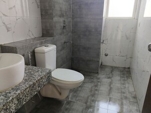 Bathroom in 3 BHK Builder Floor at Sector 21 – for Rent