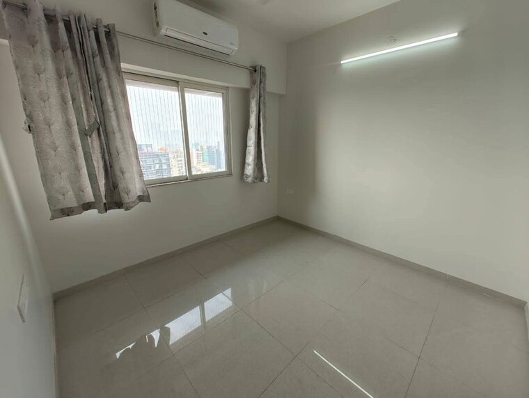 Room, omkar-signet 1 Bedroom 333 Sq.Ft. Apartment In Malad East Mumbai 10698625