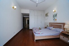 2 BHK +Builder Floor For Rent in Sector 21