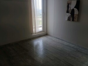 Room in 2 BHK Builder Floor at Sector 22 – for Rent