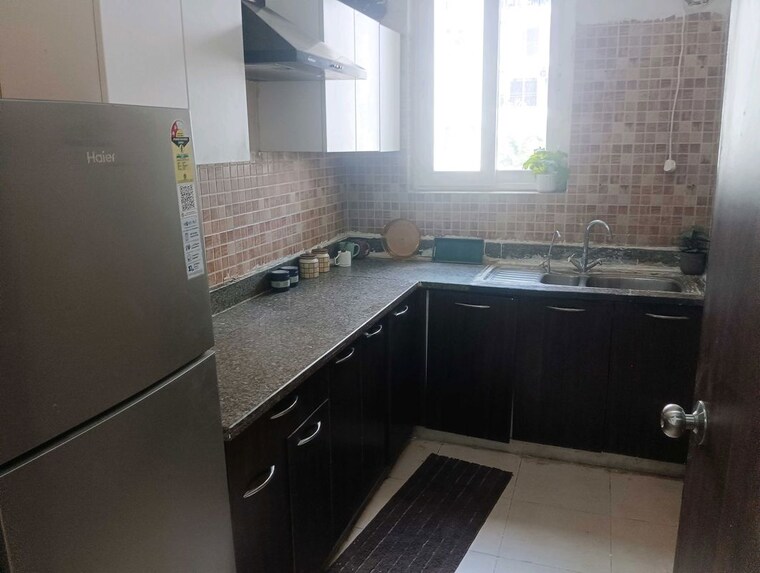 Kitchen, sector 22 2 Bedroom 1350 Sq.Ft. Builder Floor In Sector 22 Gurgaon 10698644