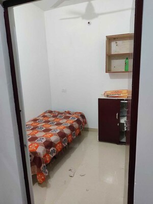 Bedroom in  Pg at Ahmamau – for Rent