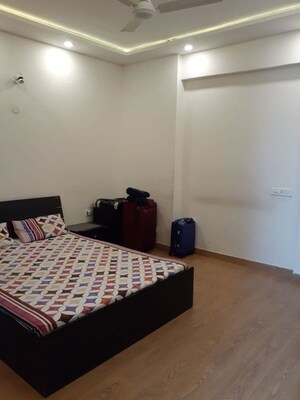 Bedroom in 3 BHK Builder Floor at Sector 21 – for Rent