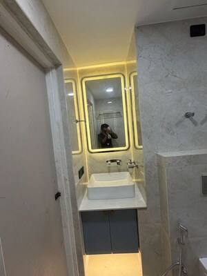 Bathroom in 3 BHK Builder Floor at Sector 21 – for Rent