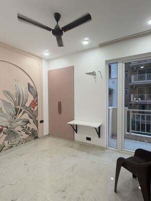 Living Room in 3 BHK Builder Floor at Sector 21 – for Rent