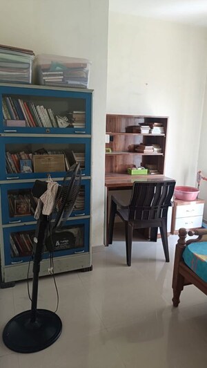 Study Room in 2 BHK Apartment at Indiabulls Greens, New Panvel – for Rent