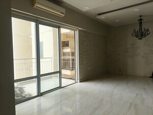 Room in 4 BHK Apartment at Ireo Uptown, Sector 66 – for Rent