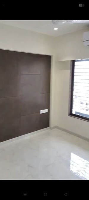 Room in 3 BHK Apartment at Ocean Heights Mumbai Central, Rto Colony – for Rent