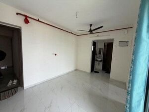 Room in 1 BHK Apartment at Anant Metropolis Insignia Towers, Kasarvadavali – for Rent