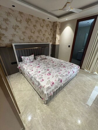 3 BHK 1920 Sq.Ft. Builder Floor in Anant Raj The Estate Floors