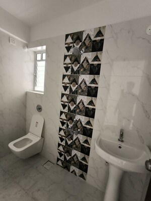 Bathroom in 2 BHK Apartment at Prakriti Surbhi Samrudhi, Dhanori – for Rent