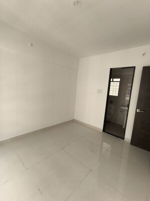 Room in 2 BHK Apartment at Prakriti Surbhi Samrudhi, Dhanori – for Rent