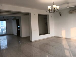 Room in 4 BHK Villa at Emaar MGF The Palm Drive Villas, Sector 66 – for Sale