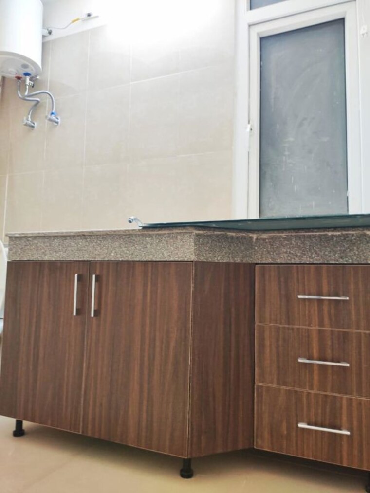 undefined, sector 23 4 Bedroom 2250 Sq.Ft. Builder Floor In Sector 23 Gurgaon 10698722