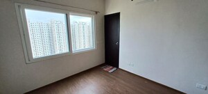 Room in 2.5 BHK Apartment at Shriram Greenfield, Budigere – for Sale