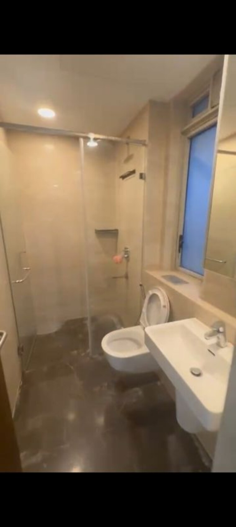 Bathroom, lodha-the-park 2 Bedroom 1000 Sq.Ft. Apartment In Worli Mumbai 10698730