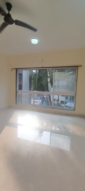Furnished Amenities in 1 BHK Apartment at Aashirwad Apartments Santacruz, Santacruz East – for Rent