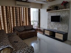 2.5 BHK Apartment For Rent in Adhiraj Cypress