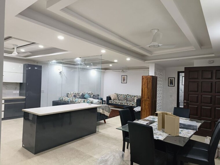 Living Room, emaar-emerald-floors-premier 3 Bedroom 1650 Sq.Ft. Apartment In Sector 65 Gurgaon 10698749