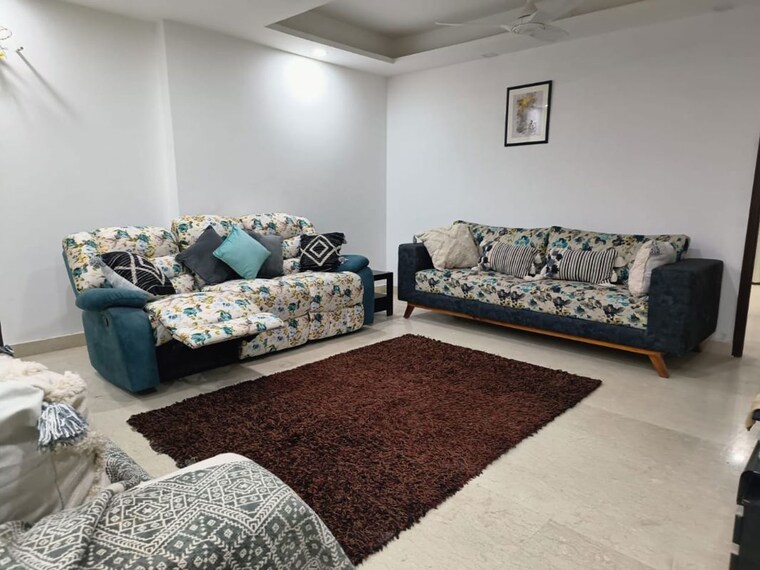Living Room, emaar-emerald-floors-premier 3 Bedroom 1650 Sq.Ft. Apartment In Sector 65 Gurgaon 10698749