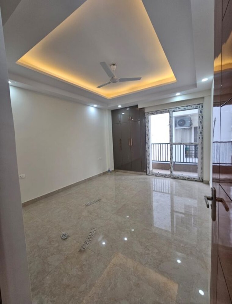 Room, sector 57 3 Bedroom 2100 Sq.Ft. Builder Floor In Sector 57 Gurgaon 10698776