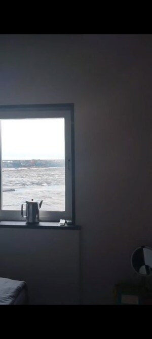 Furnished Amenities in 3 BHK Apartment at Krypton Twin Tower, Prabhadevi – for Rent
