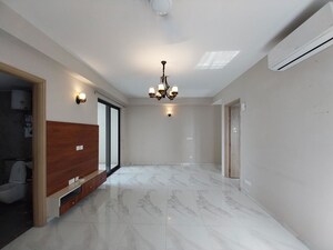 1 BHK Builder Floor For Rent in Sector 21