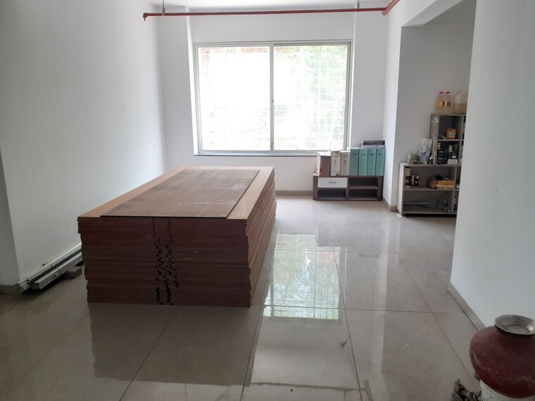 Kitchen, kolte-patil-dew-drops Commercial Showroom 1250 Sq.Ft. In Vishrantwadi Pune 10698743
