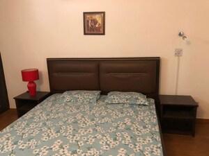 Bedroom in 3 BHK Builder Floor at Sector 52 – for Rent